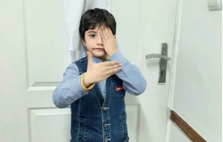 معاینه چشم وقد و وزن دانش آموزان