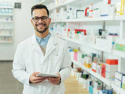 برای قبولی در رشته داروسازی چه باید کرد؟