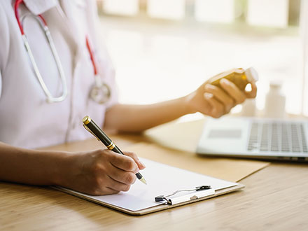 معرفی دروس دانشگاهی رشته داروسازی