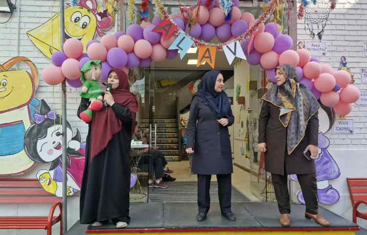 معرفی عضو جدید خانواده دبستان (نبات خانم) 5