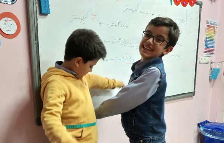 معرفی متر و سانتی متر و استفاده از انواع مترها 2