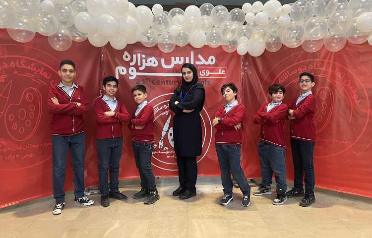 معرفی نفرات برتر نمایشکاه دوسالانه تقدیر از مدیران و معلمین هنر 9