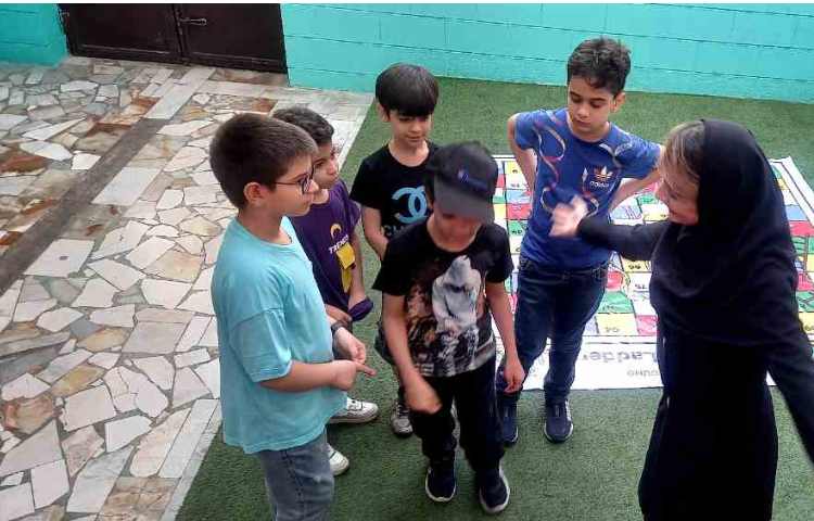 معرفی و شناخت دانش آموزان با انجام بازی 3
