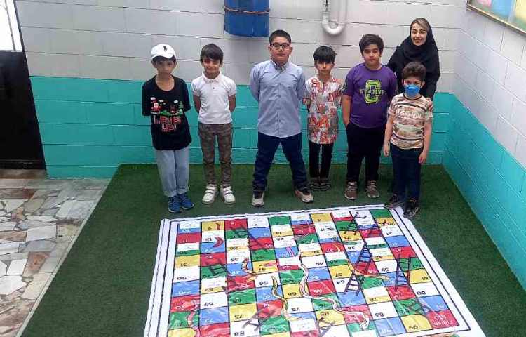 معرفی و شناخت دانش آموزان با انجام بازی