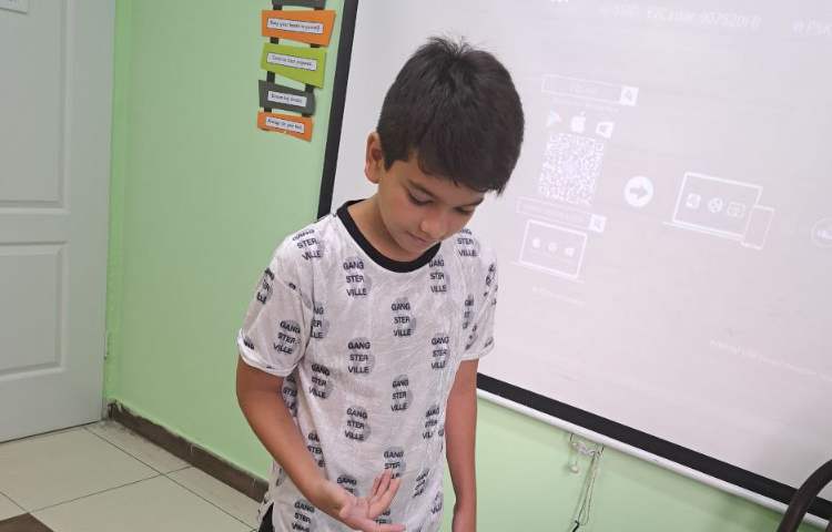 معرفی و شناخت دانش آموزان با بازی 3