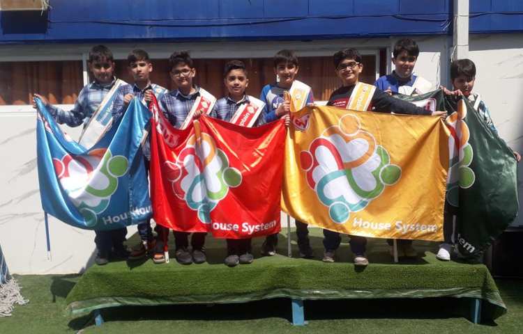 معرفی کاپیتان و جانشین کاپیتان طرح چهارخونه دبستان علوی