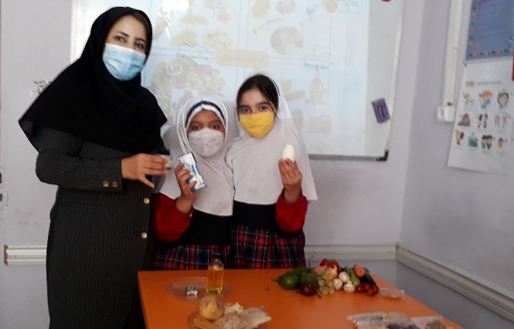 معرفی 4 گروه مواد غذایی 2