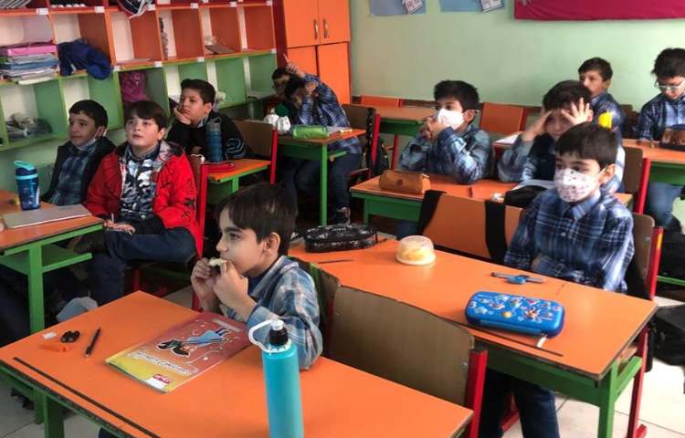 معلم شو دانش آموزان پایه چهارم 6