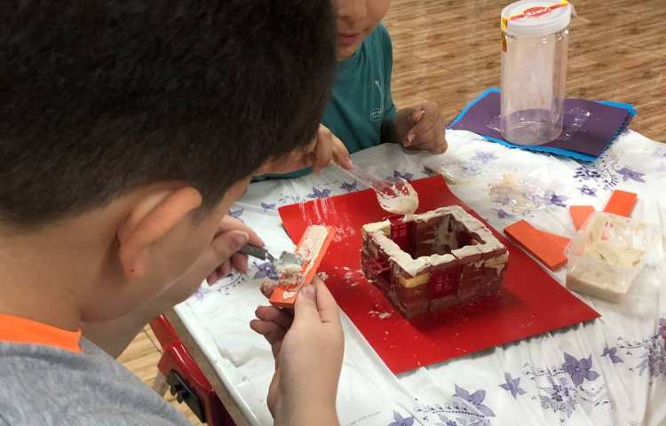 معماری (ساخت خانه ی آجری) 1