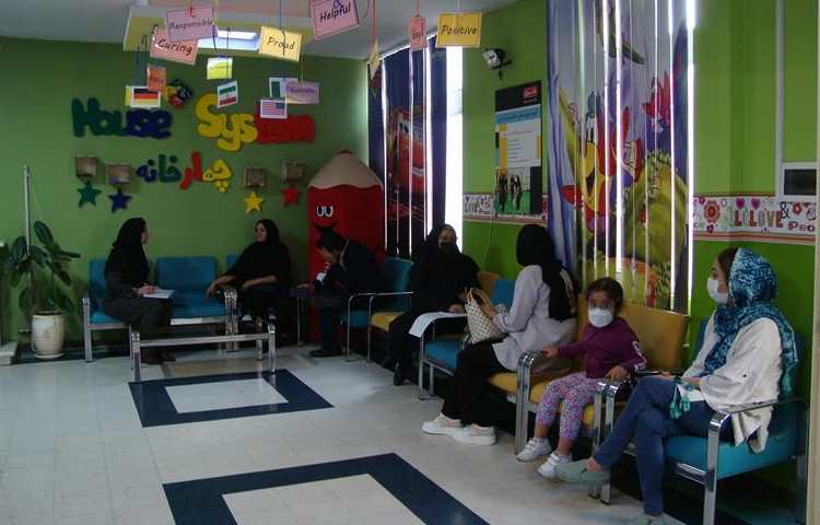 ملاقات اولیا با معلمین پایه دبستان 2