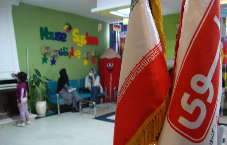 ملاقات اولیا با معلمین پایه دبستان 6