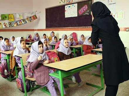 تعیین امتیاز رتبه‌بندی برای 5709 دانشجومعلمی که به کلاس درس رفتند‌؛