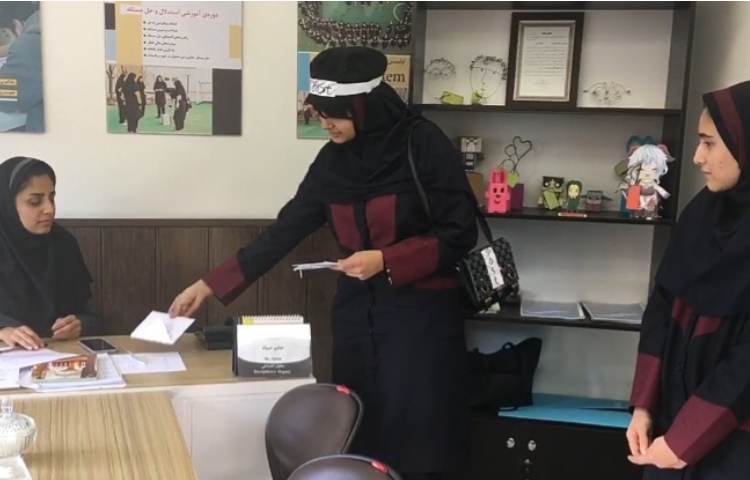 مناسبت زبانی-روز بین المللی پست و نامه 4