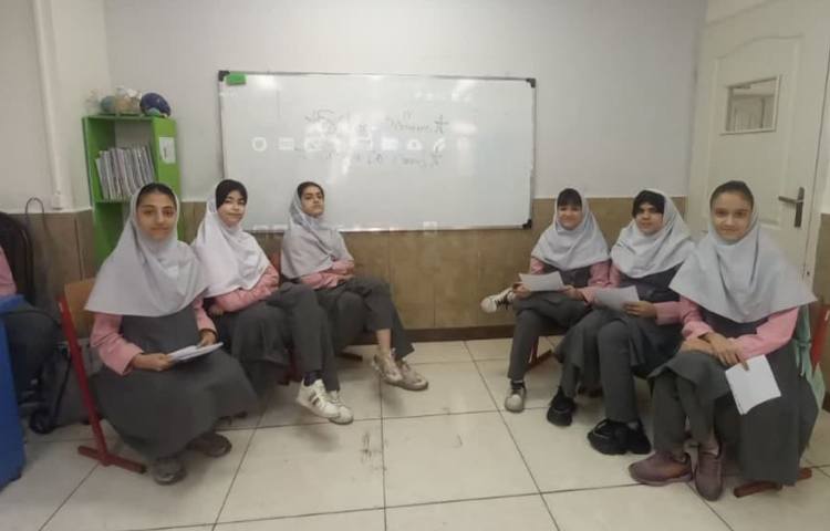 مناظره دانش آموزان به زبان انگلیسی