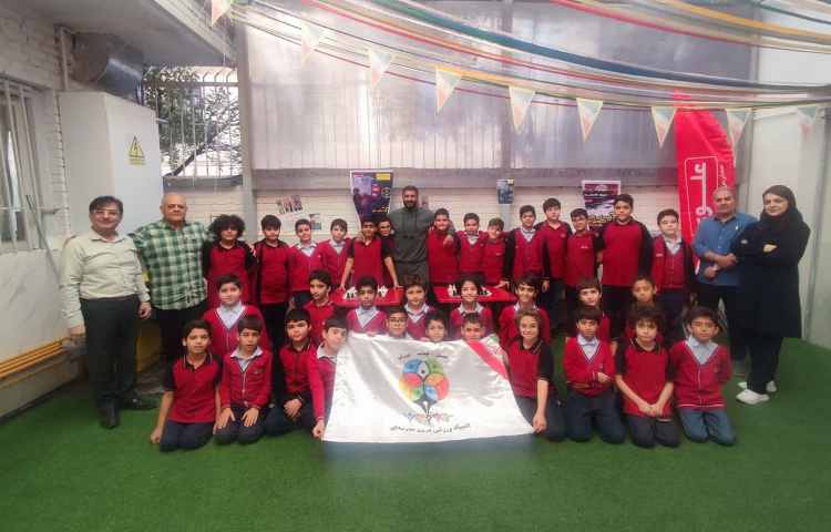 منتخبین شرکت کننده در مسابقات لیگ شطرنج المپیادورزشی درون دبستان 2