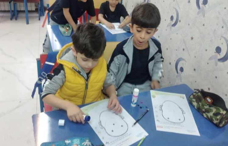 مهارت دست ورزی( اعضای صورت ) 7