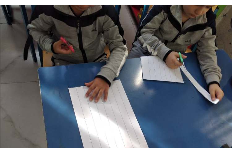 مهارت دست ورزی برش خط راست 3