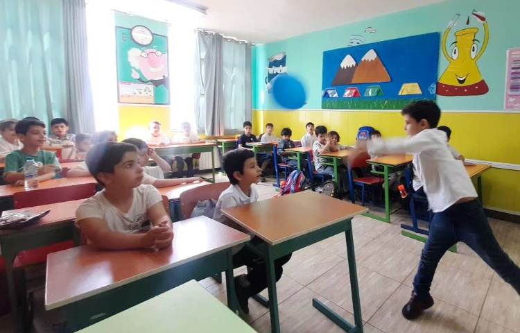 :مهارت زندگی با موضوع معارفه، کلاسهای کوهنوردان و فضانوردان و توت فرنگی