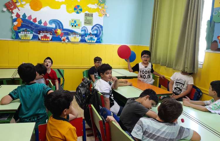 :مهارت زندگی با موضوع معارفه، کلاس های سیب و پرتقال و دریانوردان و زحل