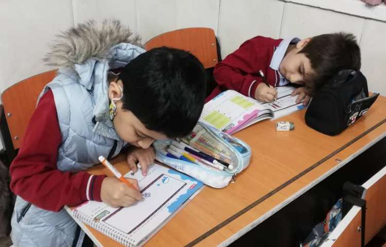 مهارت زندگی - دانش آموزان در مورد شغل مورد علاقه شان نقاشی کشیدند. 5