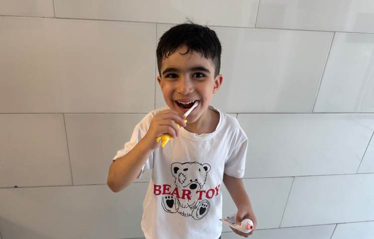 مهارت من: اموزش مسواک زدن 1