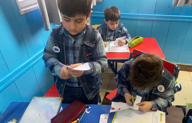 :مهارت نوشتاری، کلاس قاصدک 8