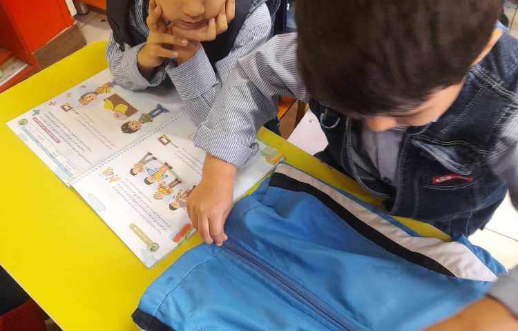 مهارت های زندگی :آموزش انجام کارهای شخصی توسط خود دانش آموزان 4