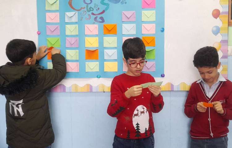 مهارت های زندگی افزایش اعتماد به نفس بازی پاکت های جادویی 6