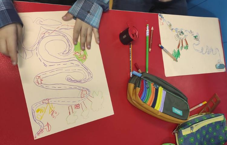 :مهارت های زندگی، گفت و گو در مورد رعایت قوانین سفر با ترسیم نقاشی. کلاس شاپرک