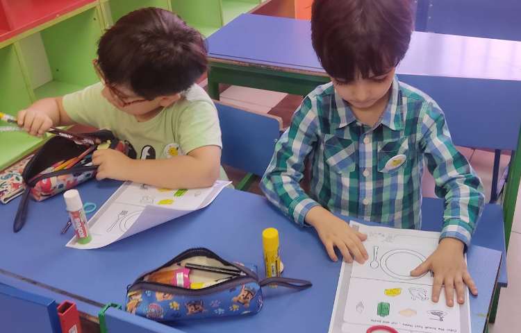 مهارت Fine motor skills 2