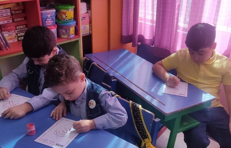 مهارت Fine motor skills 4