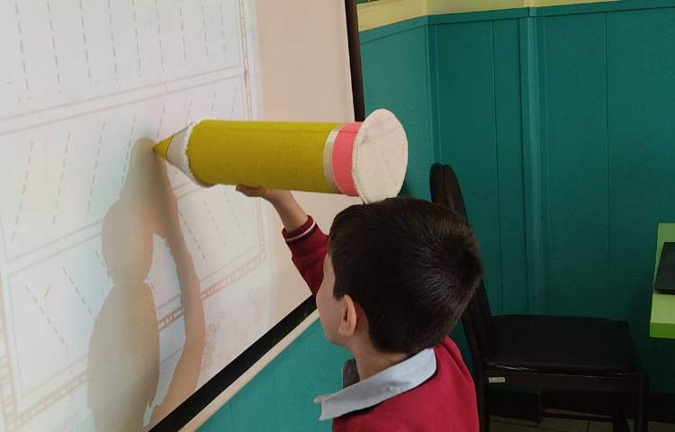 مهارت pencil control 8