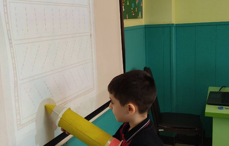 مهارت pencil control 9