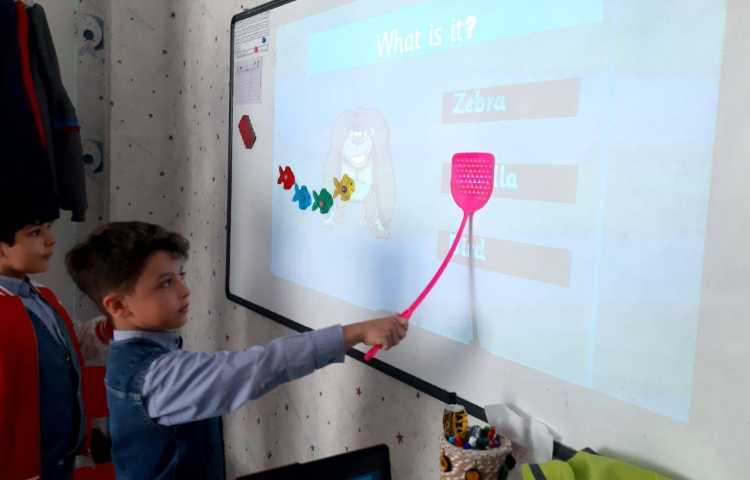 موزش لغات همراه با بازی آنلاین 2