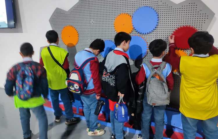 موزه علوم و فناوری 13