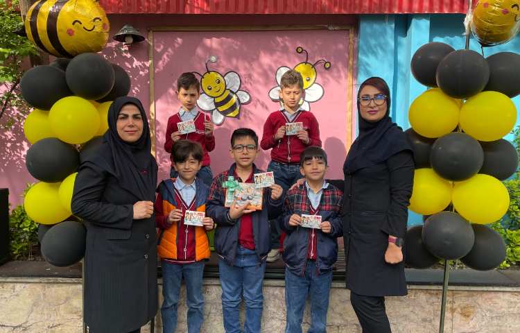 موضوع:تقدیر از منتخبین مرحله نیمه نهایی مسابقات spelling bee 1