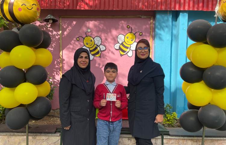 موضوع:تقدیر از منتخبین مرحله نیمه نهایی مسابقات spelling bee 5