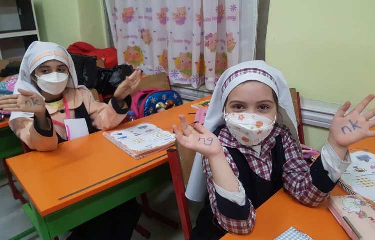 موضوع(کتاب ODI 2 صفحه 36 آشنایی با صدای ng و nk در آخر کلمات به همراه مثال) 3