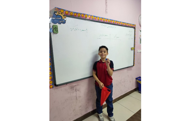 موضوع احتمال-انداختن سکه و بیرون آوردن مهره های رنگی 2