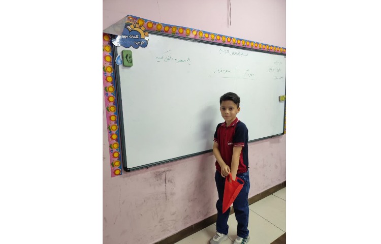 موضوع احتمال-انداختن سکه و بیرون آوردن مهره های رنگی