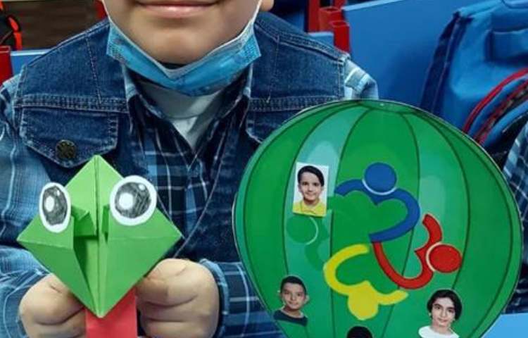 موضوع اوریگامی هفته ملی علوم دانش آموزان دبستان علوی 5