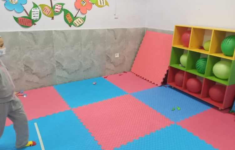 موضوع: برگزاری مسابقه دارت با بادکنک 2