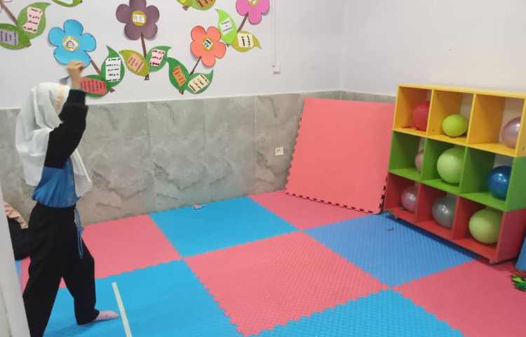 موضوع: برگزاری مسابقه دارت با بادکنک 3