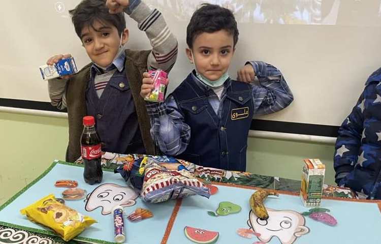 موضوع تابلو سنگی فعالیت های جذاب هفته ملی علوم پایه اول دبستان علوی