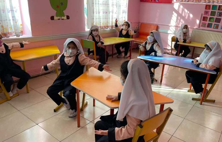 موضوع سایز های مختلف 4