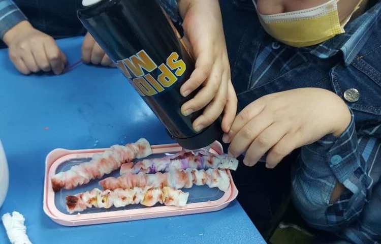 موضوع کرم خاکی دانش آموزان پایه دوم دبستان 2