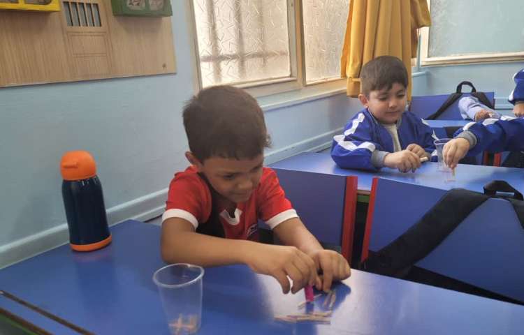 موضوع fine motor skills 9