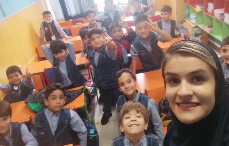 موضوع Happy Students Day