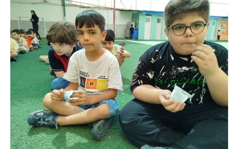 میان وعده(بستنی)دوره ی اول 3