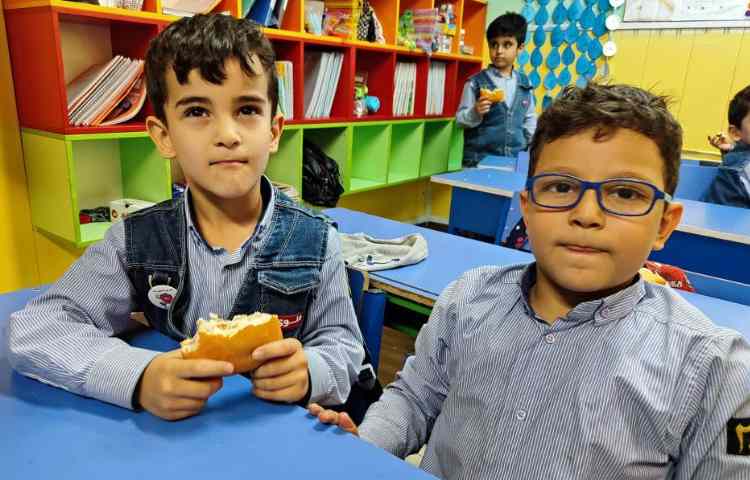 میان وعده آبان ماه 1